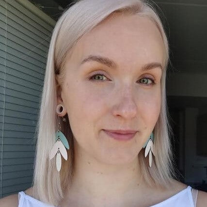 Makrameekoruissani yhdistyvät kotimainen käsityö ja pala Suomen luontoa