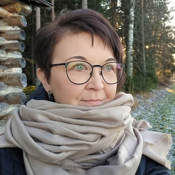 ´Kun tekemisen flow iskee päälle, voi työhuoneessa vierähtää koko päivä´