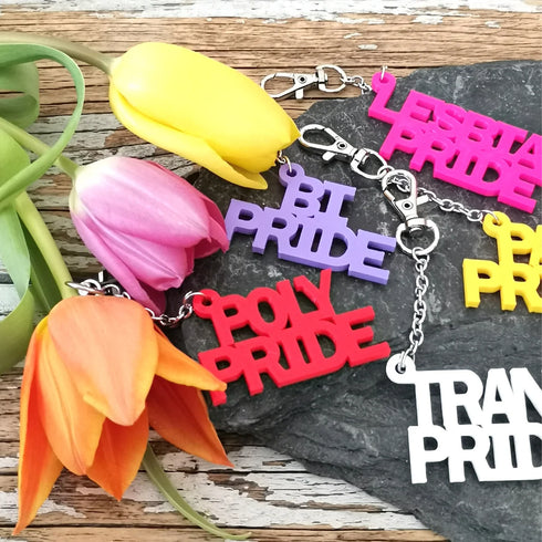 BE PRIDE -avaimenperä / laukkukoru